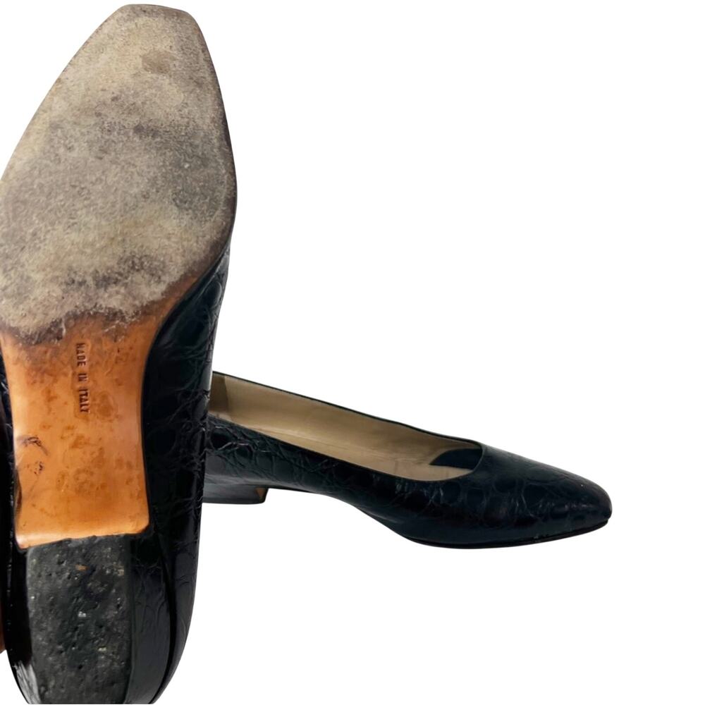 SZ 9.5 AA Salvatore Ferragamo Vintage Designer Black Low Heel Pumps - Picture 6 of 7